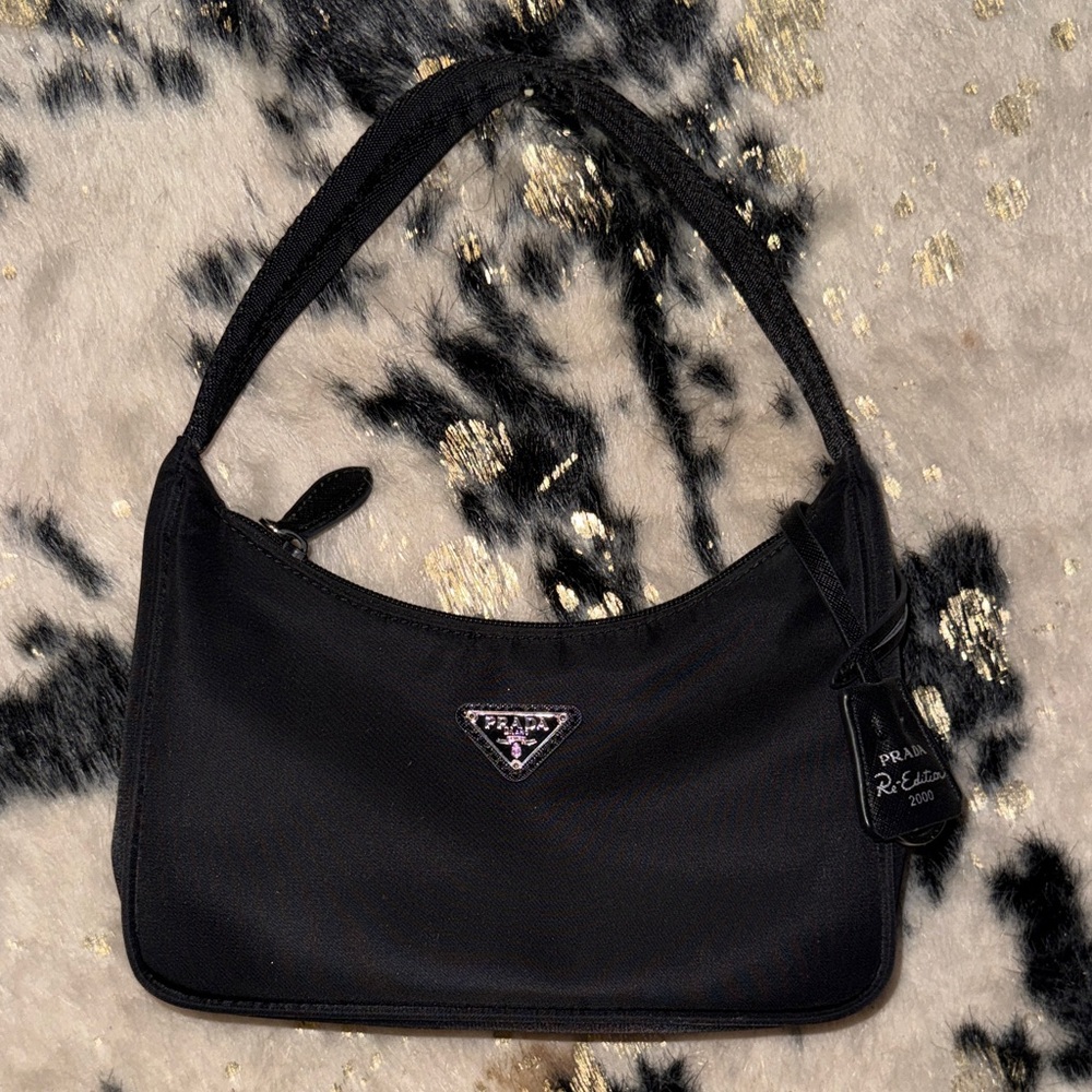 Popular Classic Black Shoulder Bag